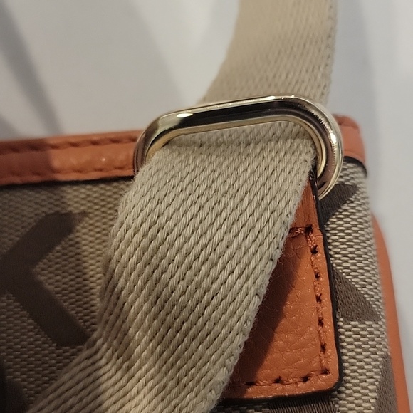 Michael Kors Beige and Orange MK Logo Crossbody - Picture 15 of 16